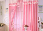 Mẫu rèm cửa màu hồng lãng mạn