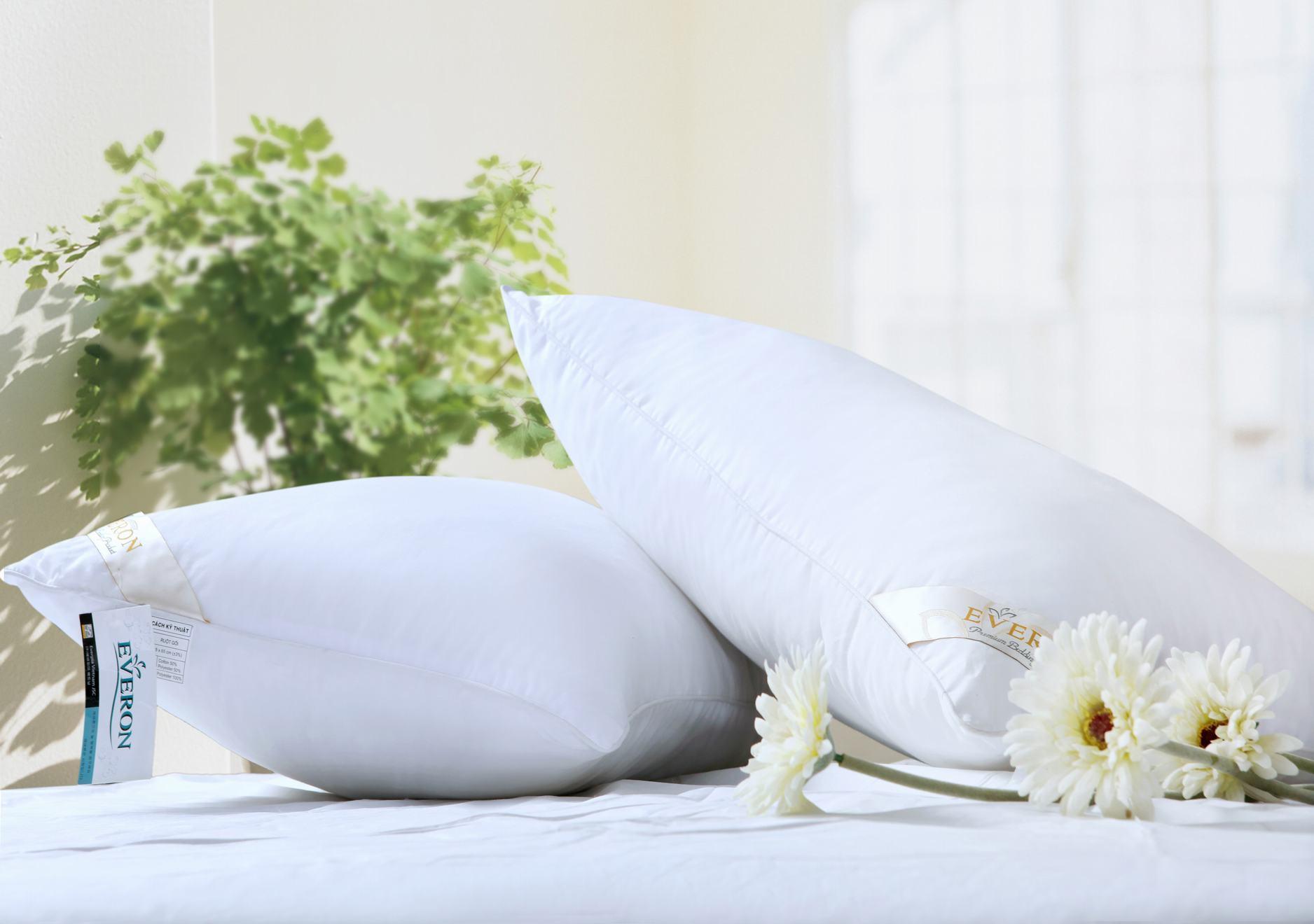 Bông xơ tạo độ êm ái cho ruột gối Everon