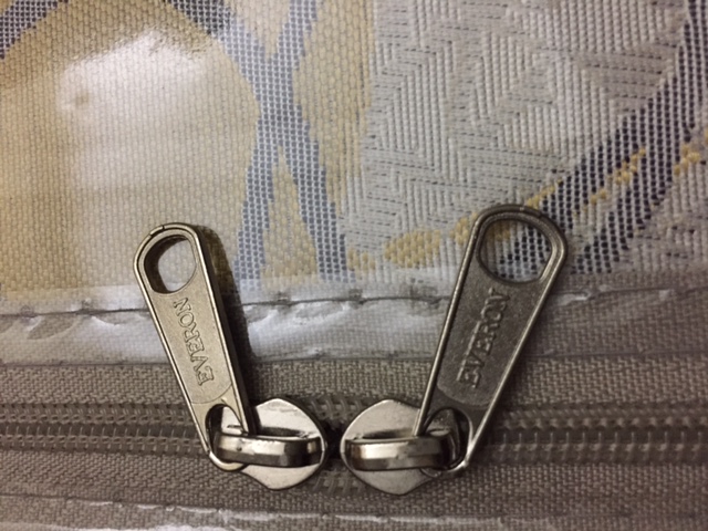 Khóa các sản phẩm Everon luôn có tên thương hiệu dập nổi