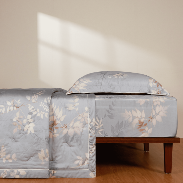 Bộ chăn ga gối Everon có giá đắt nhất BST Đơm Hoa