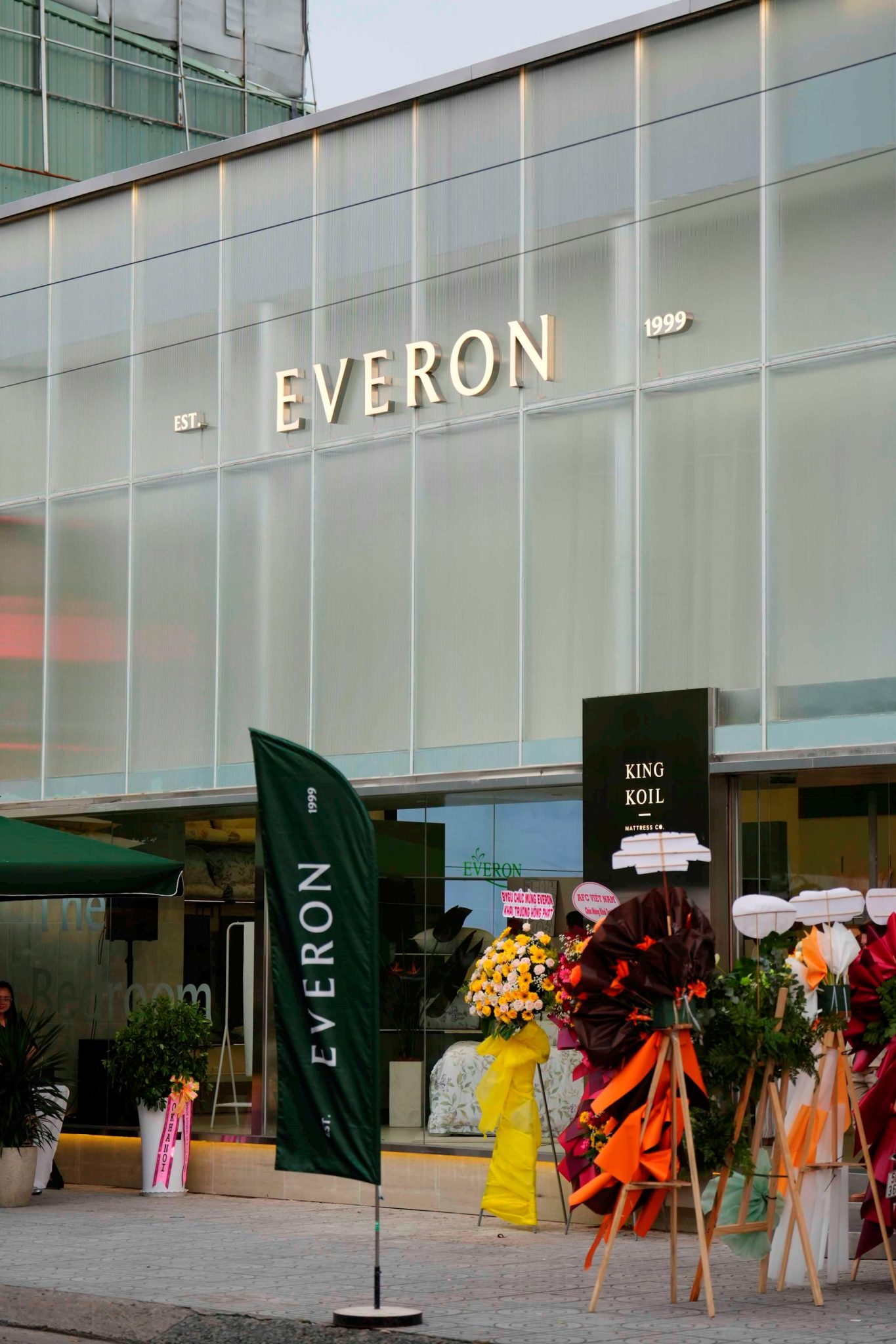 Showroom Flagship của Everon tại Tp HCM